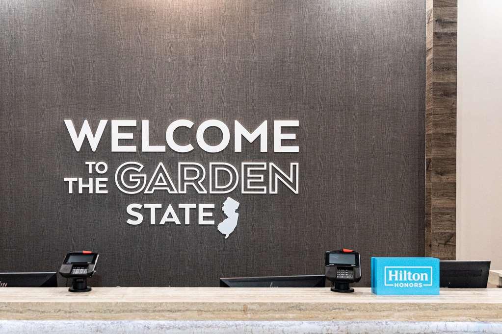 Hampton Inn And Suites Newark Airport 엘리자베스 내부 사진