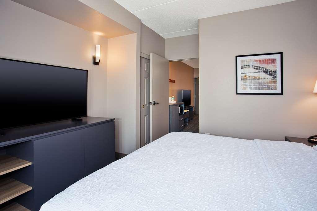 Hampton Inn And Suites Newark Airport 엘리자베스 객실 사진